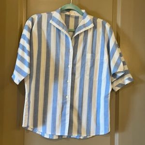 💚 FINAL SALE White Blue Striped short sleeve M!